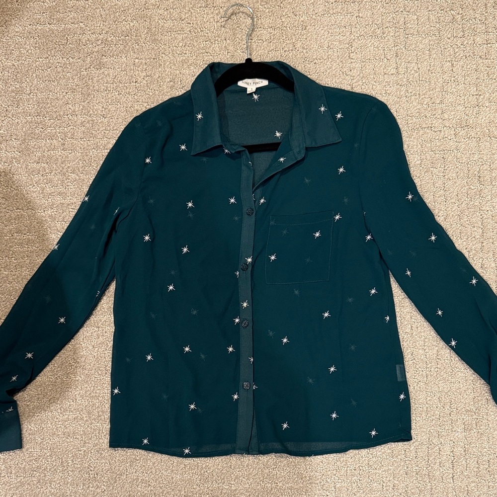 Honey Punch Dark Green Button-Up blouse